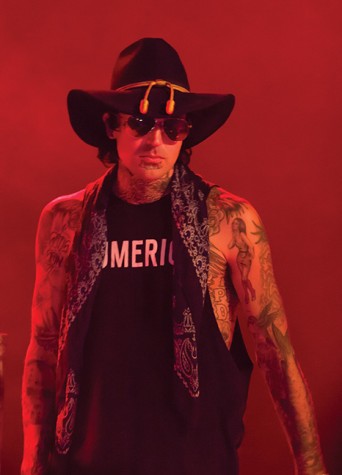 Yelawolf brings it