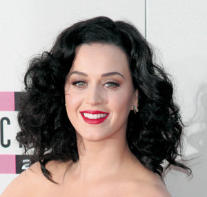 Performers stick to routine at American Music Awards