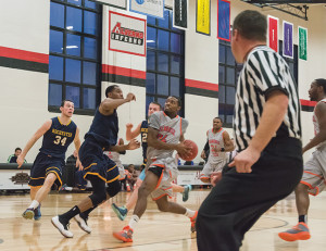Stormer men’s squad suffers frustrating loss