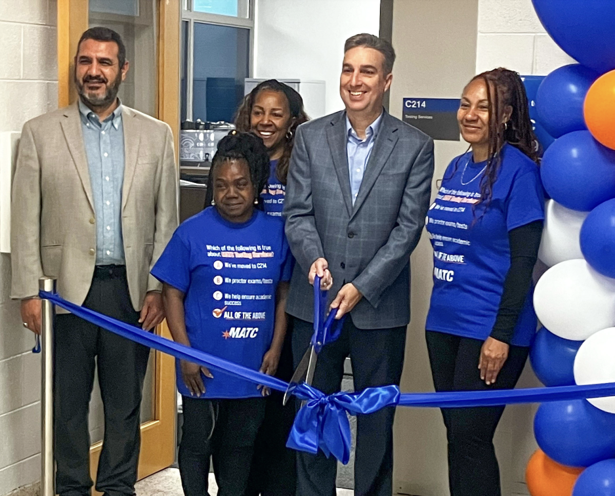 President Anthony Cruz cuts the ribbon on the new Testing Center in room 214 in the C Building located at the Downtown Campus. August 28, 2025