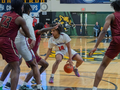 Sophomore Raydelh Boutin takes his dribble into the paint for the Stormers. Photo provided by the NJCAA.