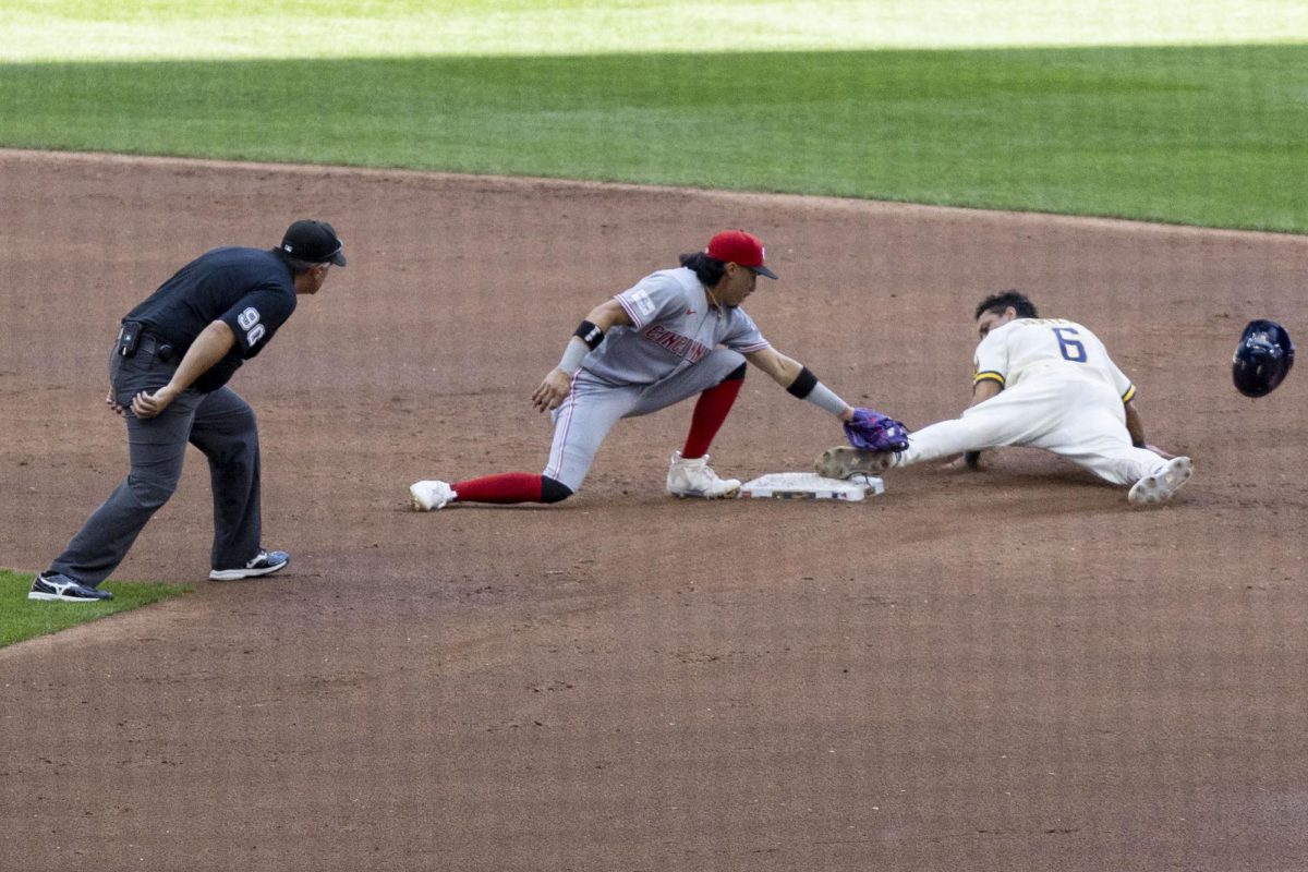 David Hamilton steals 2nd base